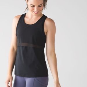 Lululemon black mesh 2-in-1 tank